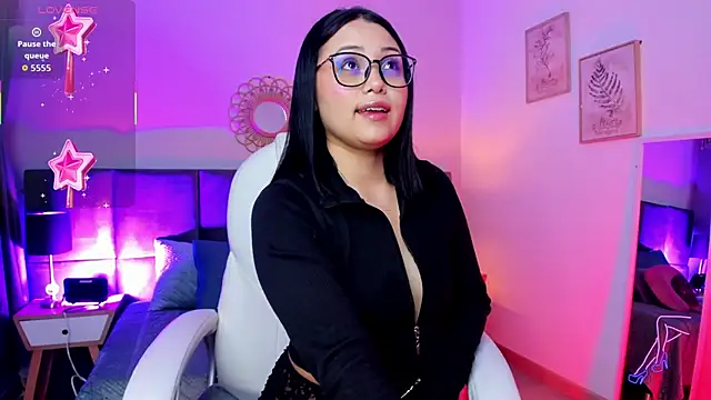 Snapshot of Tammy_Carterr_ chatting on November 4, 12:37 pm Tammy Carterr online show from November 4, 12:37 pm