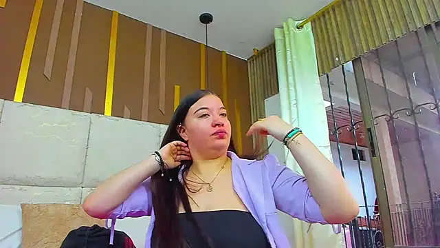 AmbarGills online show from February 23, 1:19 pm