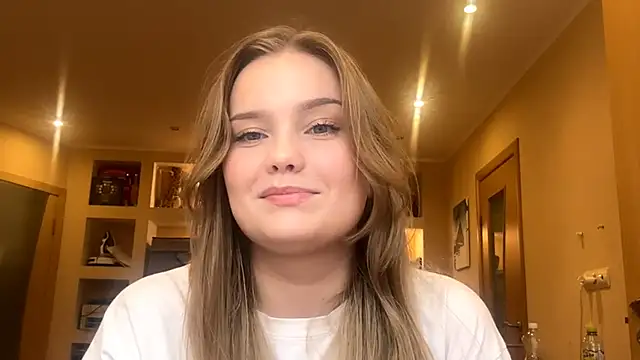 WillowSturiaIe online show from October 9, 11:19 am