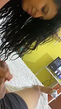 thepicis online show from November 1, 2:13 am