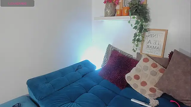 KassMonroe online show from January 9, 9:16 pm