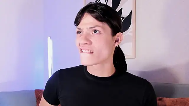 KassMonroe online show from March 26, 7:52 pm