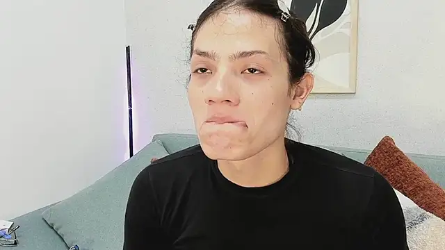 KassMonroe online show from April 23, 8:00 pm