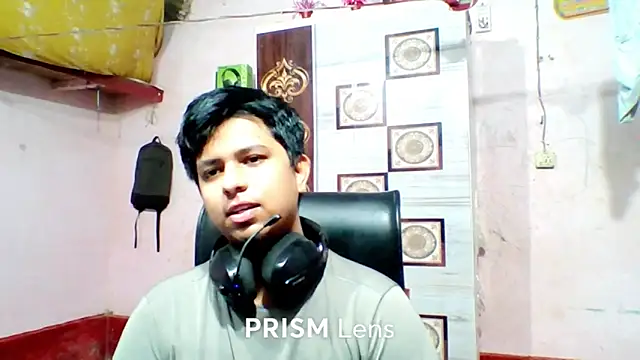 Snapshot of xpro210 chatting on October 8, 11:13 pm xpro210 online show from October 8, 11:13 pm