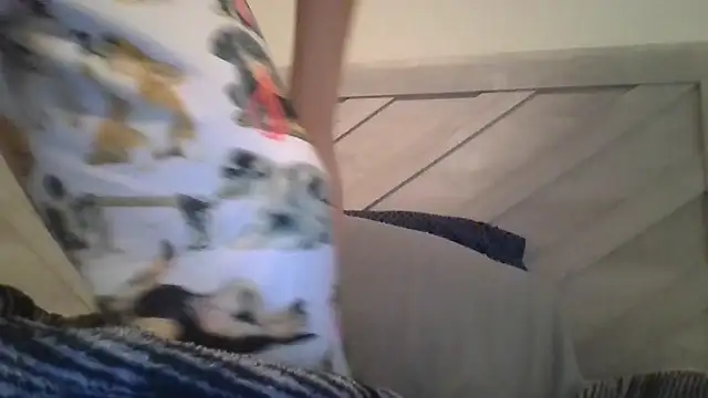 Snapshot of Lucysweets chatting on January 8, 1:13 pm Lucysweets online show from January 8, 1:13 pm