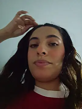 Snapshot of Meganthomson chatting on November 13, 2:10 am Meganthomson online show from November 13, 2:10 am