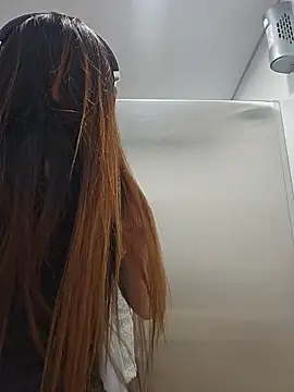 Snapshot of Meganthomson chatting on November 21, 9:02 pm Meganthomson online show from November 21, 9:02 pm