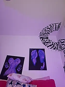 Meganthomson online show from January 19, 2:04 am