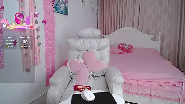 singerxiao online show from November 25, 12:05 pm