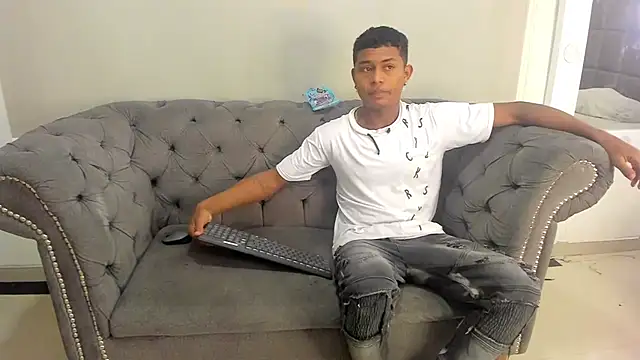 MorenitoDigno online show from November 10, 6:51 pm