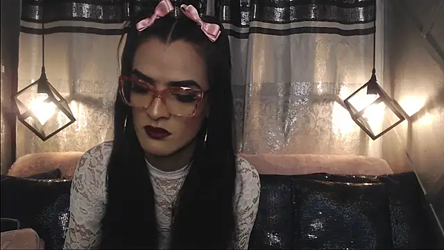 Snapshot of ZAMMIRA chatting on October 21, 5:30 am ZAMMIRA online show from October 21, 5:30 am