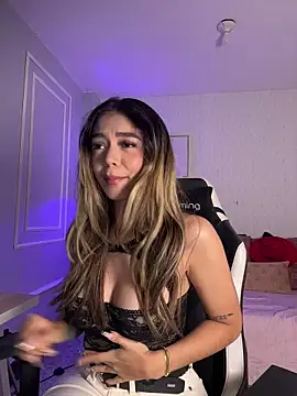 HoneyMollyX online show from January 9, 1:03 pm