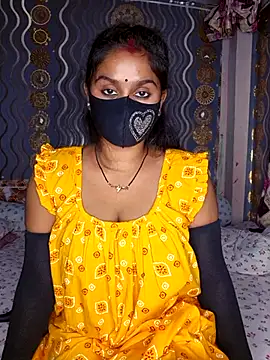 Snapshot of Sweet-Maddlina chatting on November 3, 10:38 am Sweet-Maddlina online show from November 3, 10:38 am