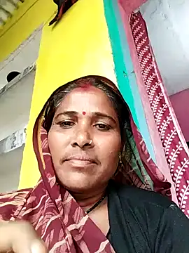 Snapshot of R_sehjal chatting on October 30, 6:48 am R sehjal online show from October 30, 6:48 am