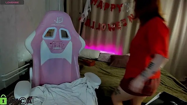 Rene Shine online show from November 1, 9:22 am