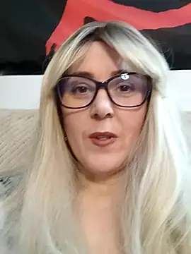 Amelialove42 online show from January 15, 7:28 pm