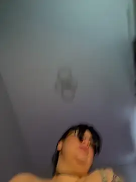 SwittieKendra online show from February 5, 7:13 am