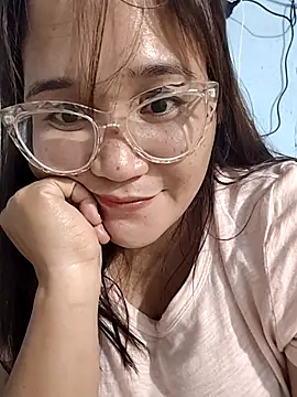 Snapshot of PussyCherry chatting on October 13, 5:29 am PussyCherry online show from October 13, 5:29 am