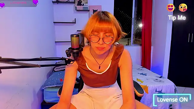LolyCore X online show from October 22, 1:06 am