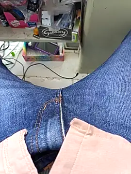 vi25vofgg online show from October 14, 6:25 am