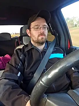 dakotafail92 online show from October 30, 9:15 pm