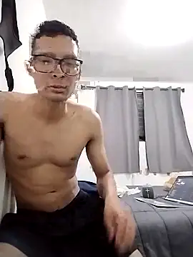 JonaTorres online show from October 26, 2:17 am