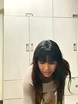 Snapshot of SweetieMariana chatting on October 15, 9:59 pm SweetieMariana online show from October 15, 9:59 pm