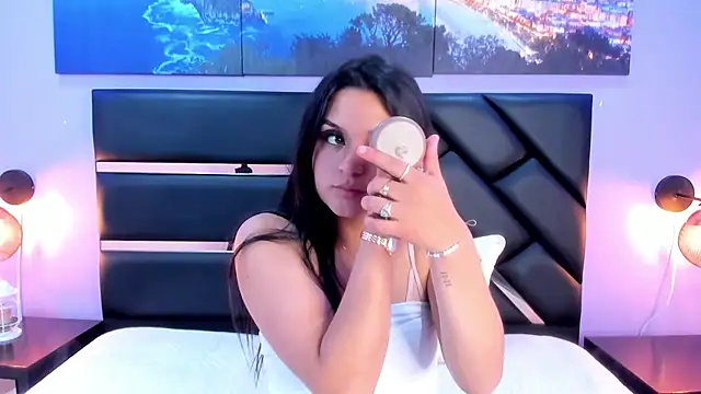 GAbrielaBotero online show from February 11, 7:52 pm