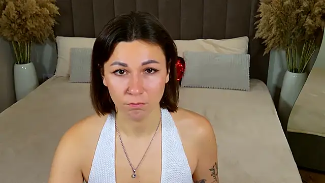 Snapshot of EdenSolis chatting on November 29, 9:45 am EdenSolis online show from November 29, 9:45 am