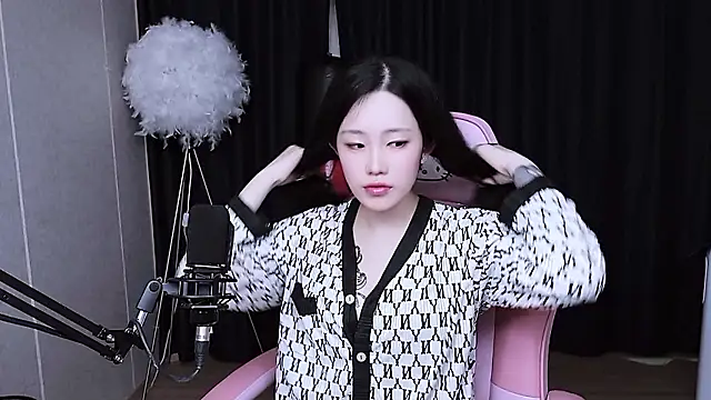 MISA 02 online show from October 24, 12:12 pm