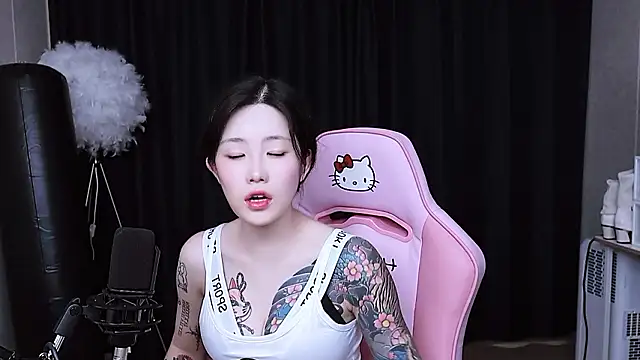 MISA 02 online show from October 30, 12:06 pm