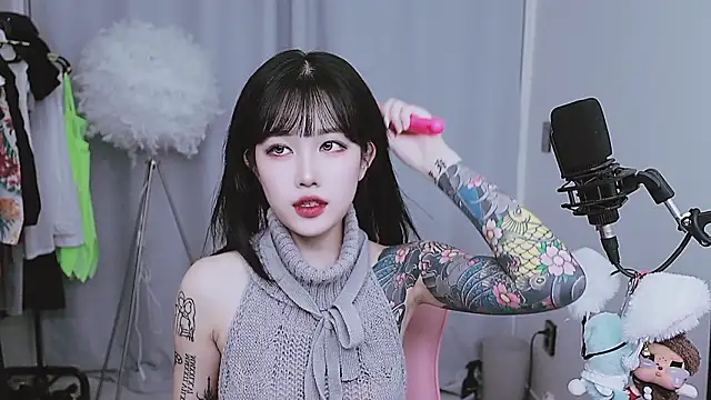 MISA 02 online show from April 23, 10:58 am