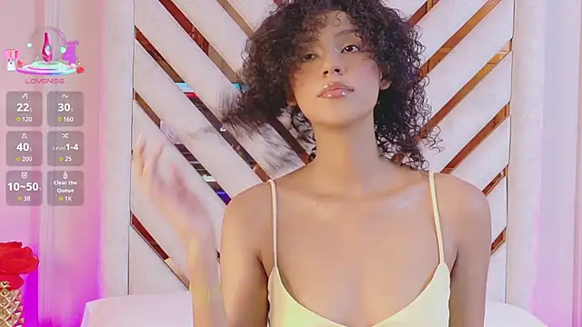 Lila-Rose online show from January 19, 5:00 am