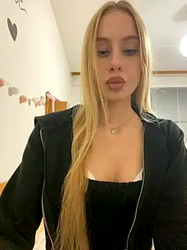 RemyStyles online show from November 6, 6:31 pm