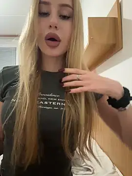 JudithCarly online show from February 5, 9:41 pm