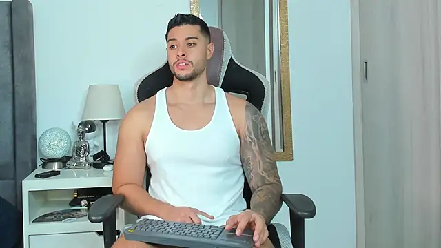 Ken mailik1 online show from November 1, 11:40 pm