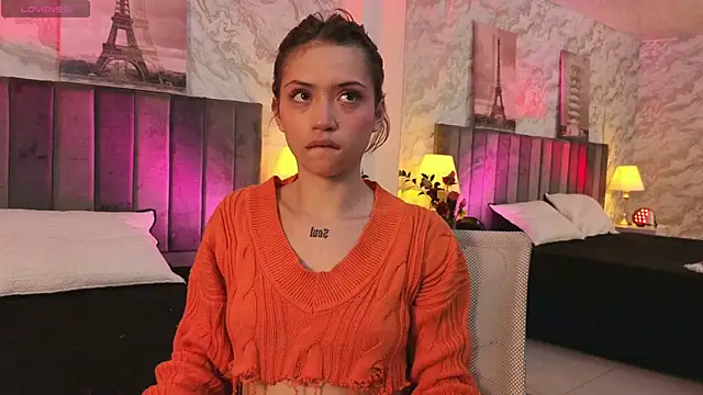 NameaRohouse online show from February 18, 1:07 pm