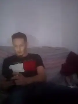 Snapshot of Graimito chatting on October 25, 9:06 am Graimito online show from October 25, 9:06 am