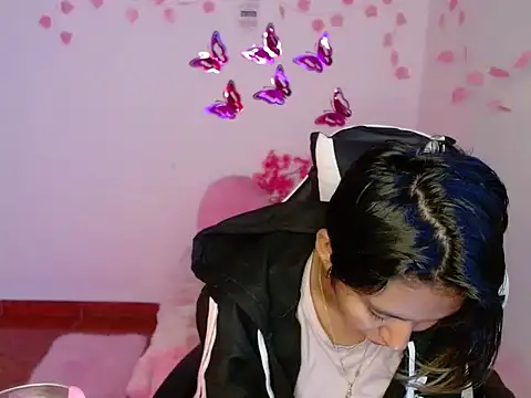 amber  666 online show from October 17, 8:22 pm