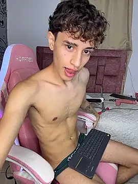 Douglas Lux online show from January 11, 10:37 pm