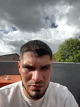 mirallesandbig online show from October 26, 8:48 pm