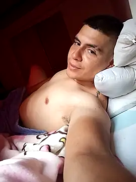 Zeven777 online show from October 16, 2:29 pm