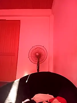 Zeven777 online show from October 18, 9:15 pm