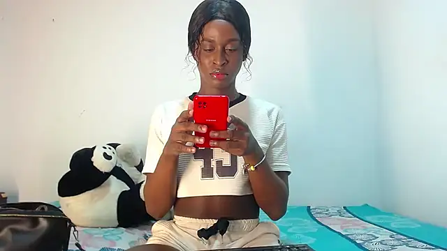 Snapshot of Lufe_Black chatting on February 10, 11:31 pm Lufe Black online show from February 10, 11:31 pm