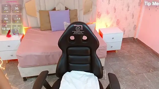 MARIANA TAY1 online show from October 23, 3:06 am