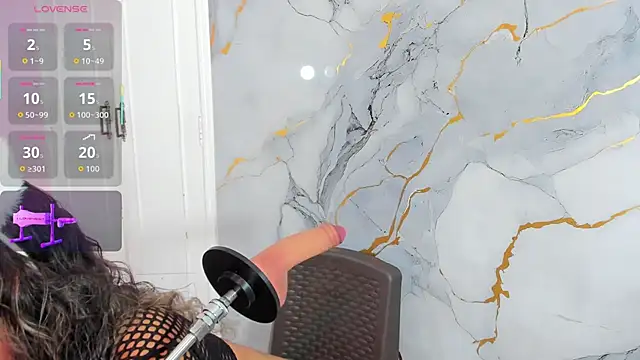 elizabeth liones  online show from October 29, 3:42 am