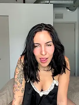 Lolathebaddie online show from October 13, 3:34 pm