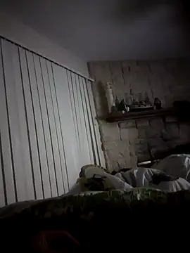 Snapshot of shyguy8569 chatting on November 14, 1:15 am shyguy8569 online show from November 14, 1:15 am