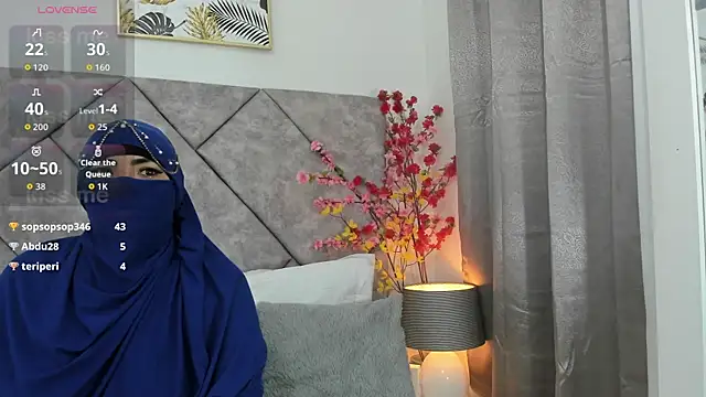  naylaa  online show from April 11, 7:45 am