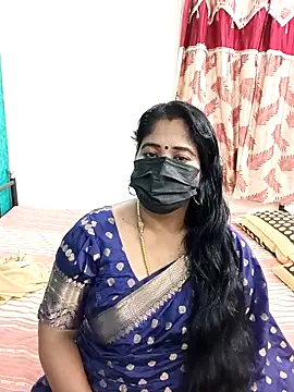 tamil-aunt online show from October 21, 6:58 am